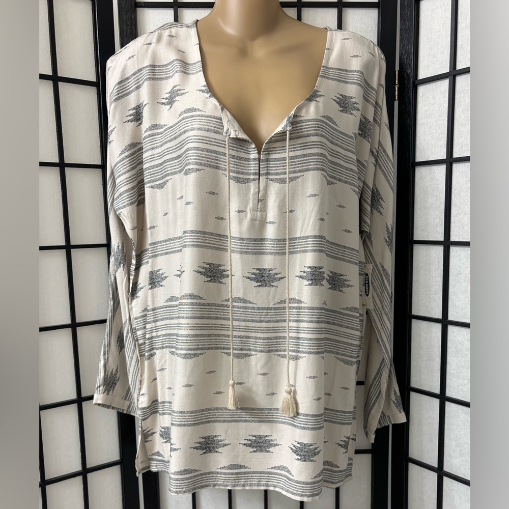 OLD NAVY  | BEIGE | BOHO /AZTEC | LONG SLEEVE| TUNIC |Size: MED | NWT*